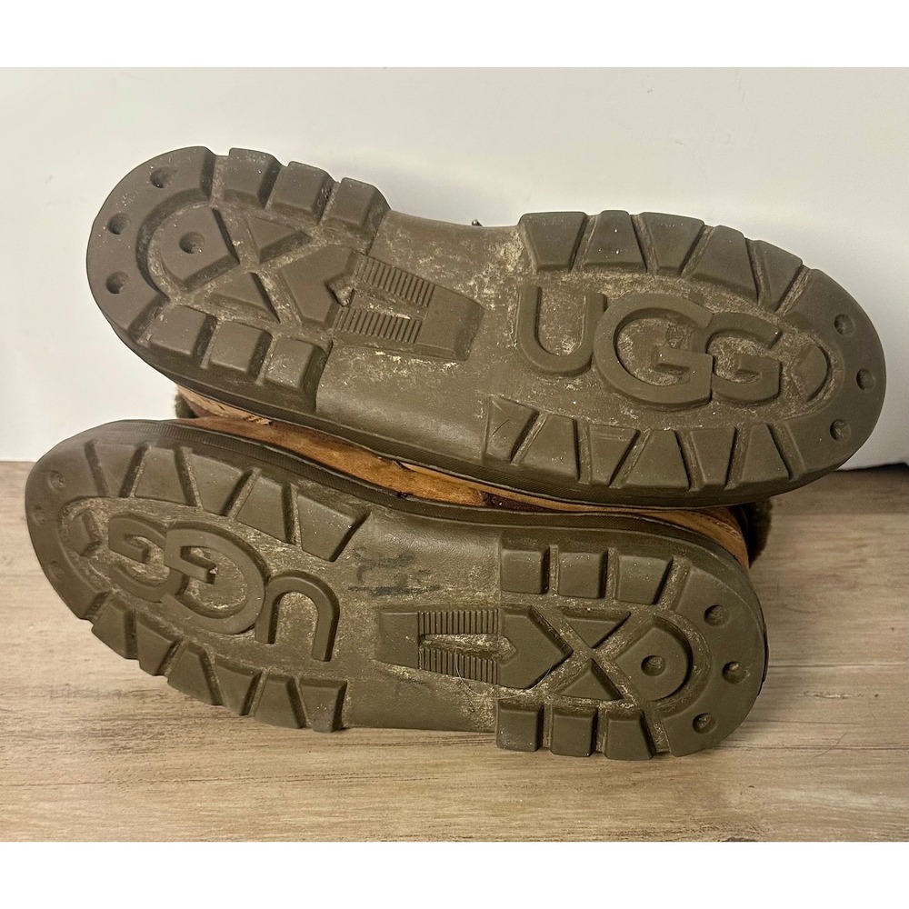 UGG Australia‎ 5145 Women's 8 Leather Sheepskin Cold Weather Lace Up Boots - Picture 8 of 10